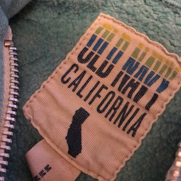 Old Navy Mens Hoodie - Picture 3 of 4